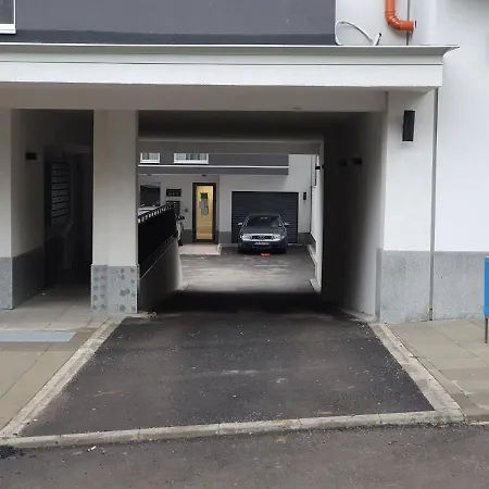 Guest Narodno Horo 公寓