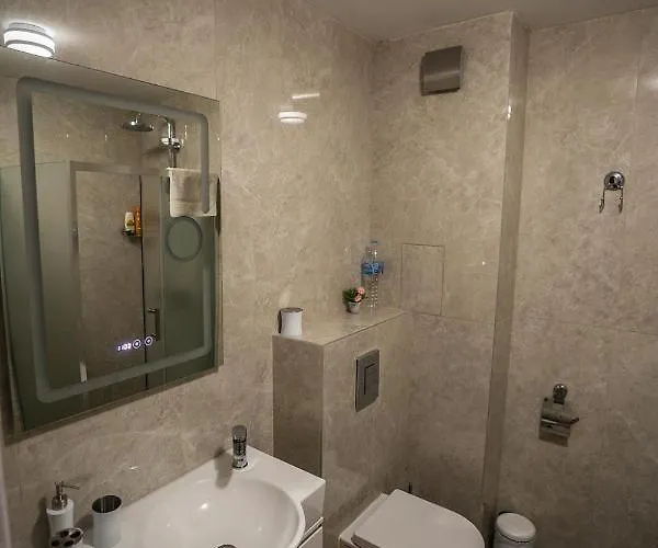 Guest Narodno Horo * Sofia